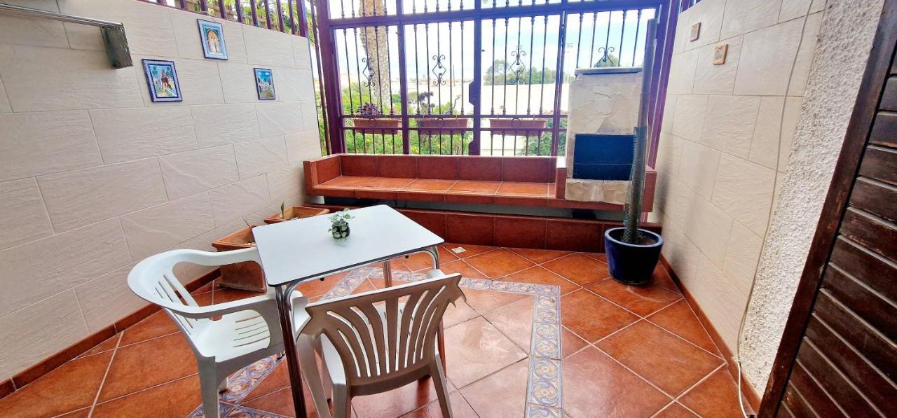 Villa Ten Bel Primavera, Pool & Free Wifi à Arona  Extérieur photo